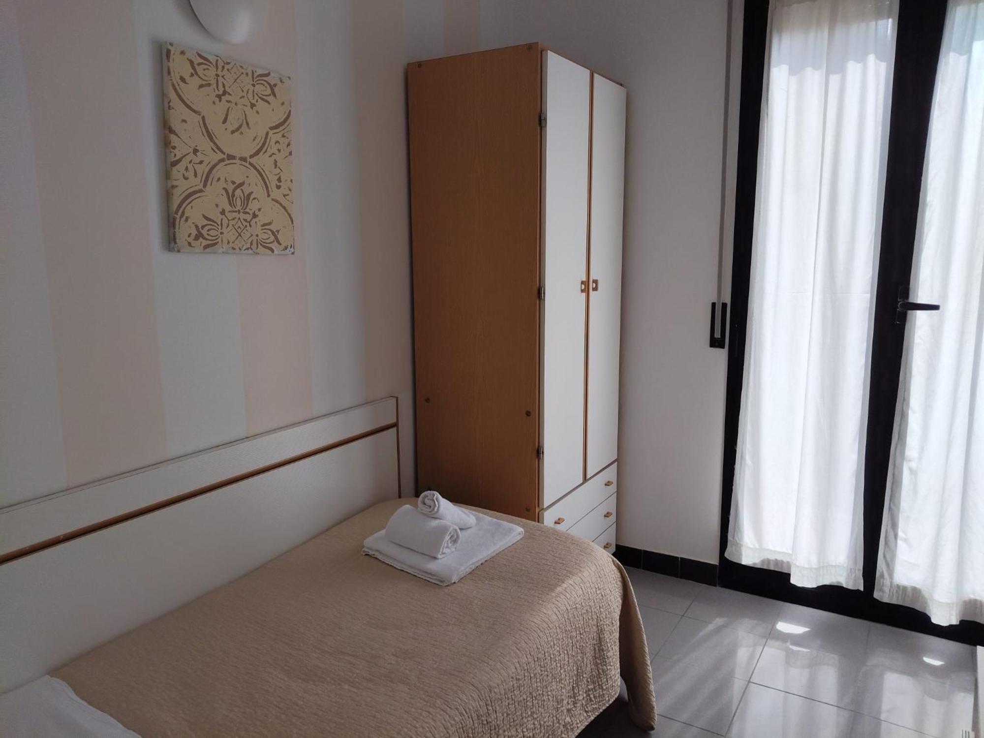 Hotel Garisenda B&B - In Centro A Riccione - Extérieur photo